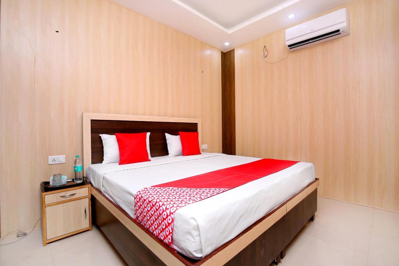 Oyo Flagship Armaan Resort Shāhpur Extérieur photo