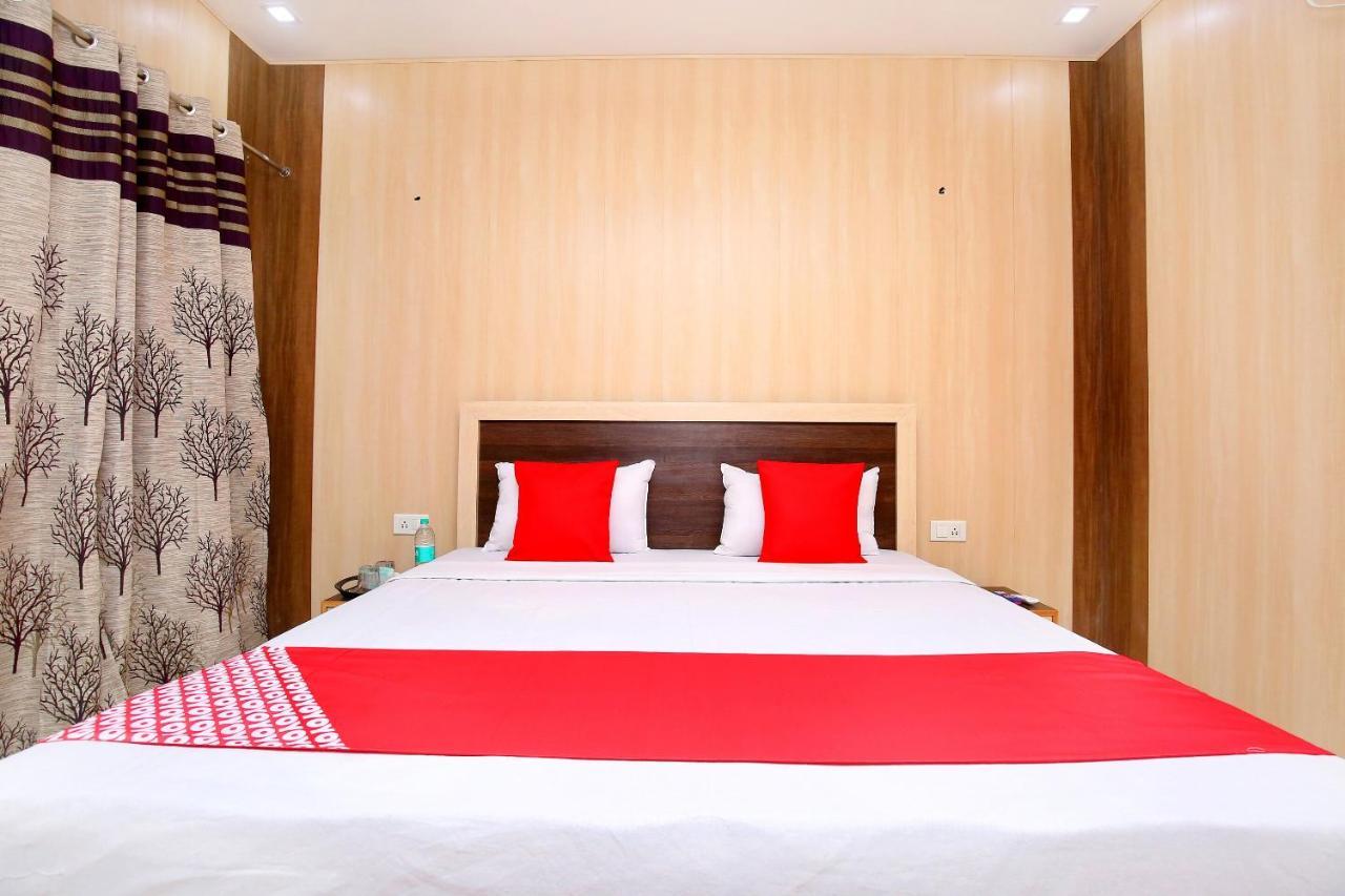 Oyo Flagship Armaan Resort Shāhpur Extérieur photo